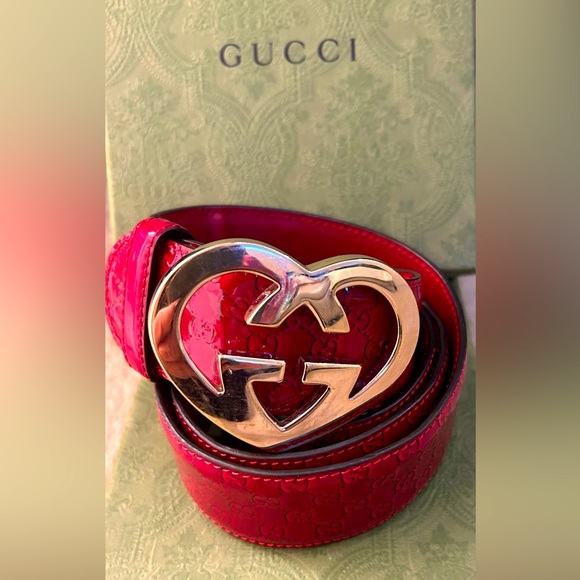 Gucci Red Patent Leather Belt w Gold Heart Buckle size 95 EU - Picture 1 of 8